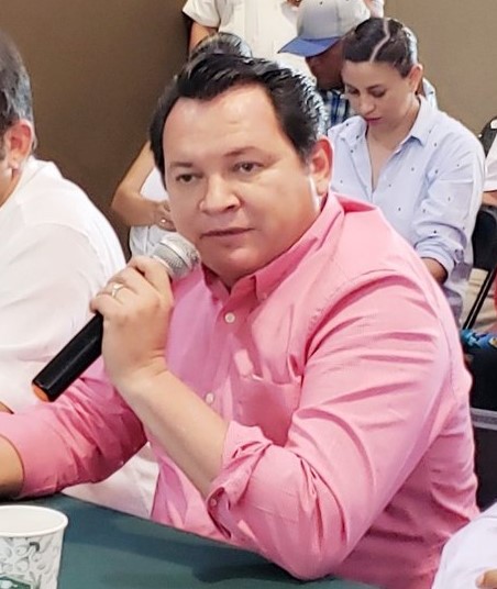 Estancia de 3 días de AMLO en Yucatán preocupa a “Huacho” Díaz