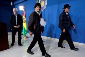 Renuncia Evo Morales tras el fraude electoral con el que pretendía un tercer mandato presidencial  en Bolivia
