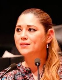Oportunismo macabro de la senadora Verónica Camino  Farjat