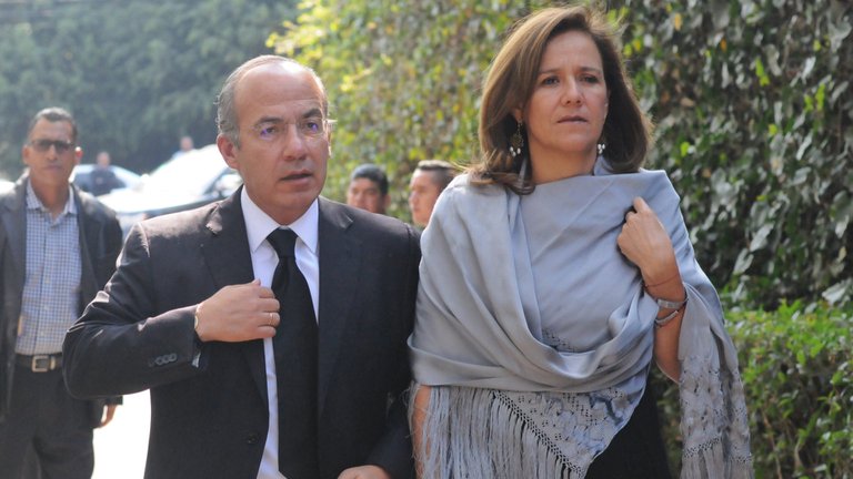 Niegan registro como partido político a México Libre, de Felipe Calderón y Margarita Zavala