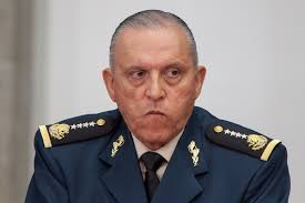 Acusa Estados Unidos al general Salvador Cienfuegos de recibir sobornos del cártel H-2