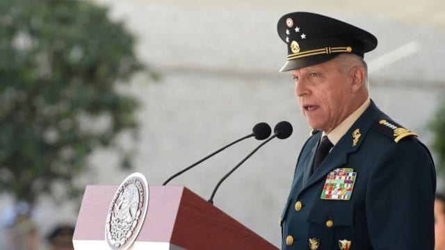 Los fiscales de López Obrador le salvan el pellejo al General Salvador Cienfuegos