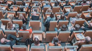 Académicos llaman a formar coalición centrada en la vida, familia, religión y educación