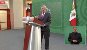 López Obrador se burla y denosta el movimiento feminista “Presidente rompa el pacto”