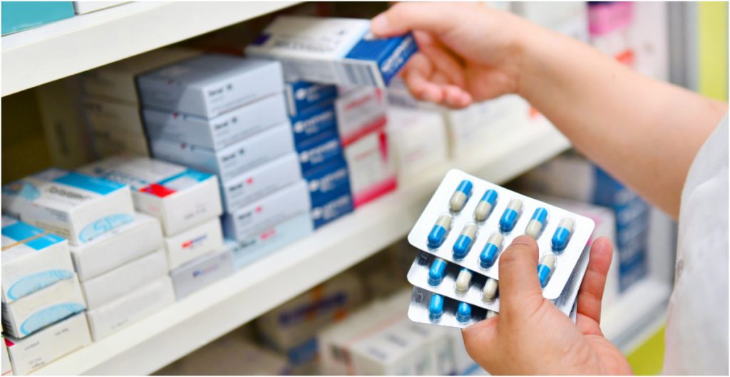 Advierten de desabasto de medicamentos para este año y para el resto de la administración de López Obrador