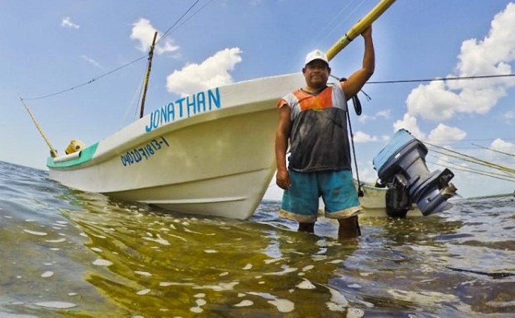 Pescadores de Yucatán engañados y sin apoyo federal
