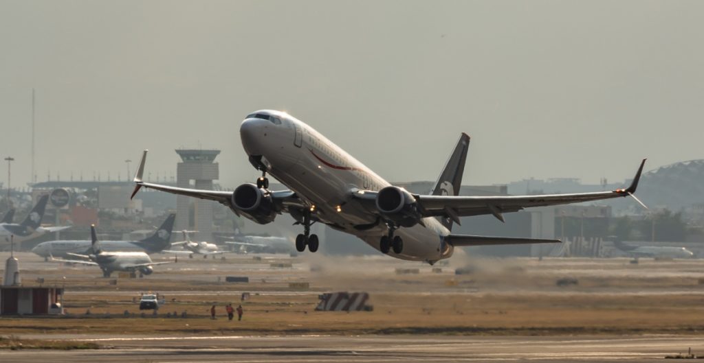Estados Unidos considera un peligro viajar a México por el Covid y la inseguridad