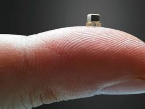 Desarrollan el chip más pequeño del mundo, del tamaño de un ácaro