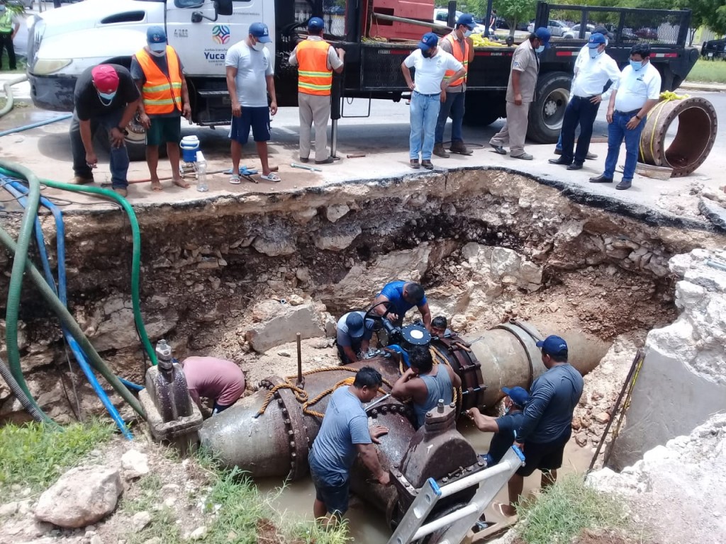 La Japay garantiza el abasto de agua tras cambio de válvulas de 40 años de antigüedad, en el poniente y norte de Mérida