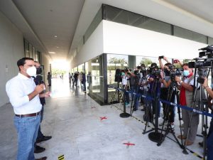 El gobernador Vila se reunirá con el presidente López Obrador en Palacio Nacional