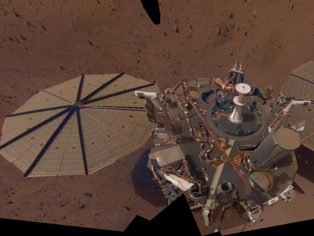 Sonda InSight detecta uno de los terremotos más intensos y largos registrados en Marte