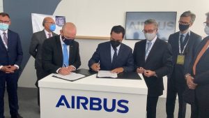 El Gobernador Mauricio Vila Dosal refrenda compromiso con la empresa Airbus para abrir escuela de pilotos de helicópteros en Yucatán