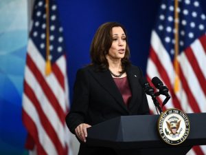 Kamala Harris hace historia al ser la primera mujer en ocupar la Presidencia de Estados Unidos… por unas horas