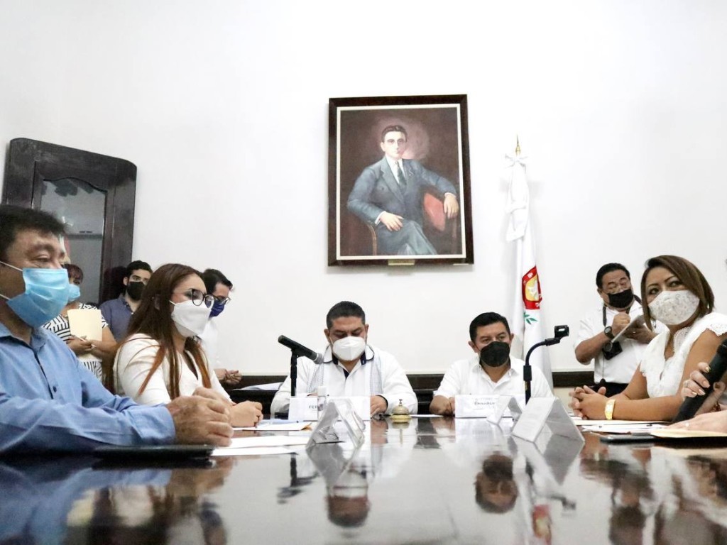 El Prof. Manuel Rosado Canché recibirá el reconocimiento “Pánfilo Novelo”