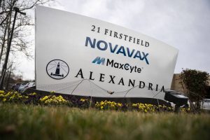 La Organización Mundial de la Salud (OMS) aprueba la vacuna de Novavax contra la Covid-19