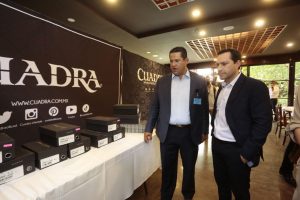 Llama el Gobernador Mauricio Vila Dosal a trabajar juntos y en equipo para afrontar los desafíos que hoy en día enfrenta el país