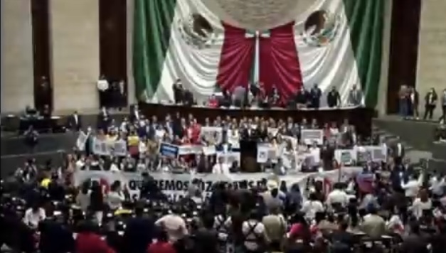 Morena y aliados no alcanzan mayoría calificada; diputados desechan Reforma Eléctrica de AMLO