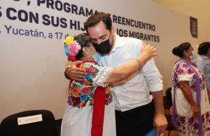 Padres y madres volverán a reunirse con sus hijas e hijos migrantes, con el apoyo del Gobernador Mauricio Vila Dosal