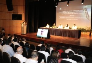Llaman a fortalecer la democracia en México desde lo colectivo