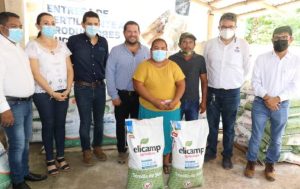 Continúa el Gobierno de Mauricio Vila Dosal reactivando el campo yucateco a través de la siembra de semillas de soya