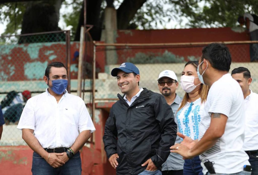 Entrega el Gobernador Mauricio Vila Dosal los trabajos de remodelación del Centro de Salud de Pustunich en Ticul