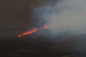 Un volcán entra en erupción en Islandia