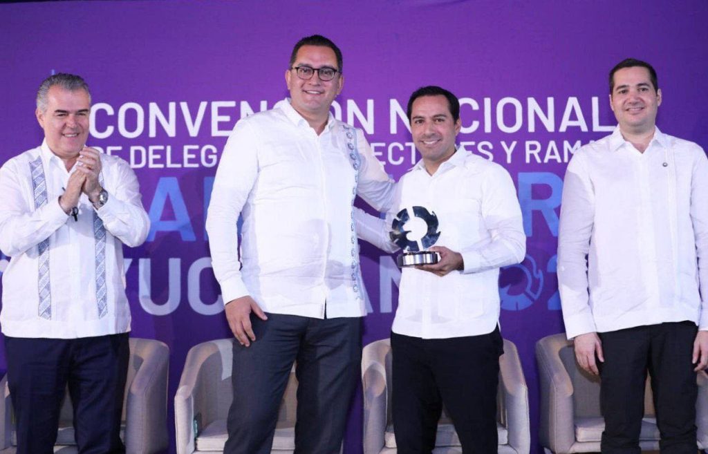 Trabajo en equipo para lograr mejores resultados, el estilo de gobernar en Yucatán: Mauricio Vila