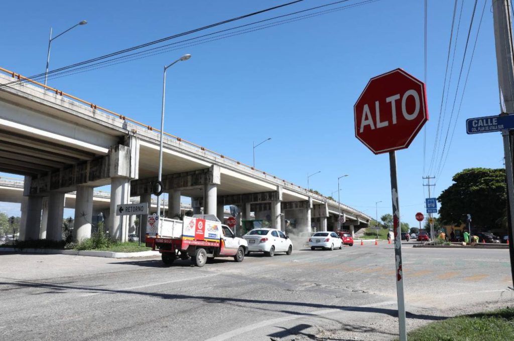 Continúan las mejoras a la movilidad urbana con cambios en la vialidad del Periférico de Mérida