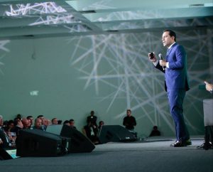 Ante líderes y empresarios industriales de todo el país, Vila Dosal presenta proyectos que reiteran a Yucatán como un lugar ideal para invertir