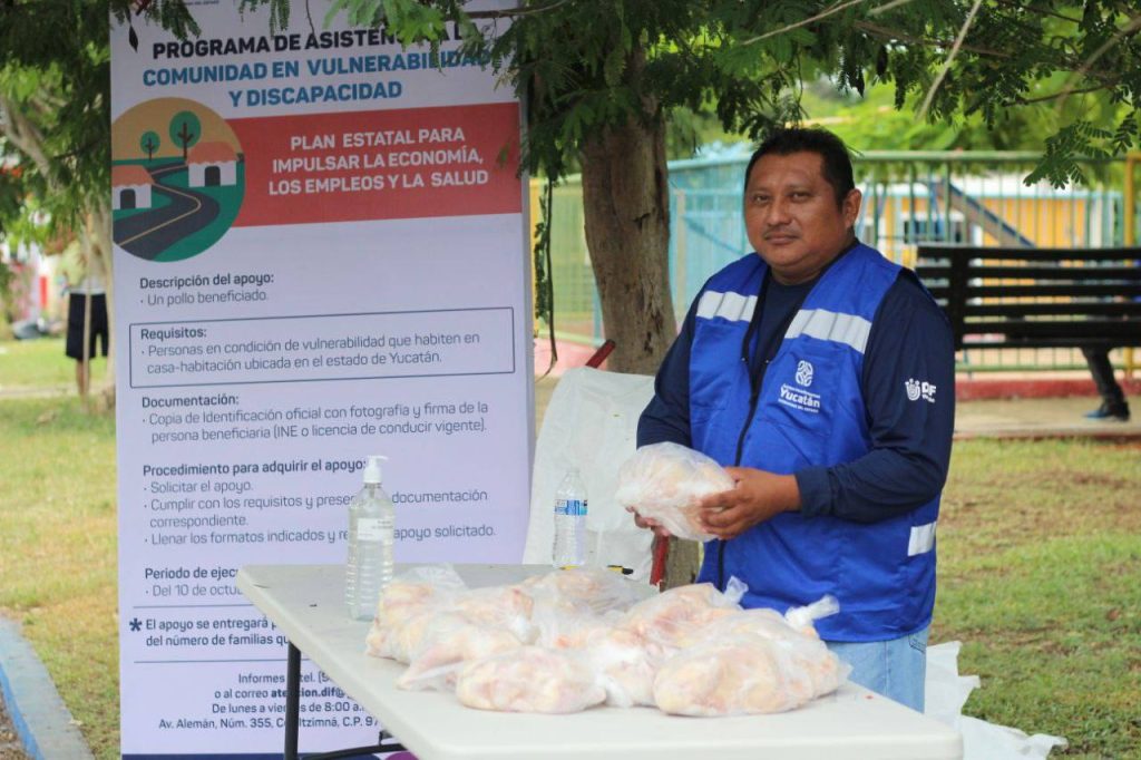A través del Programa de Asistencia a la Comunidad en Vulnerabilidad y Discapacidad inició la entrega de 25 mil apoyos alimentarios en más de 30 colonias del sur de Mérida