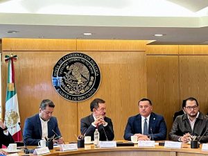 Renán Barrera presenta a la Cámara de Diputados el análisis integral de necesidades y desafíos de 21 capitales 