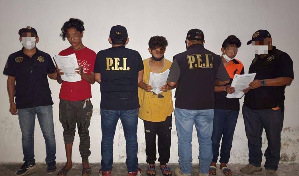 Tres detenidos por robo y daño de cajero del sistema “Va y Ven”