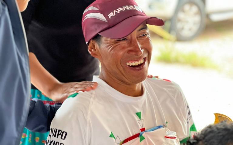 El rarámuri Reyes Satevo logra ser el campeón nacional al correr más de 66 horas en el  ultramaratón mundial 