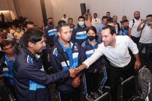 Abandera el Gobernador Mauricio Vila Dosal a la delegación yucateca que irá a los Paranacionales Conade 2022