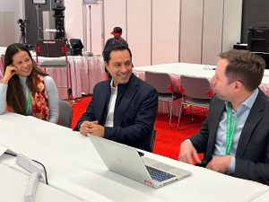 Vila Dosal realiza gestiones para un Yucatán más verde en el marco de la COP15