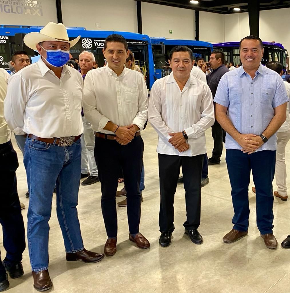 Alcaldes respaldan la estrategia integral de transporte que presentó el gobernador Mauricio Vila Dosal