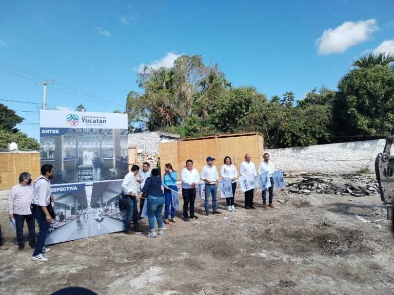 Vila pone en marcha la construcción del mercado de Kanasín
