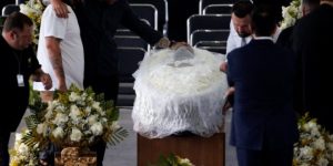 En Brasil inicia el velorio público de Pelé