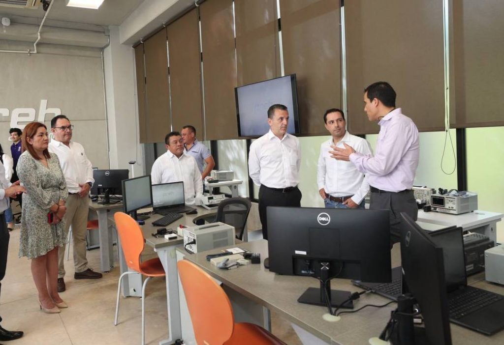 Inaugura Vila Dosal el primer Centro de Desarrollo de Ingeniería del Sureste de México de la empresa alemana PREH     