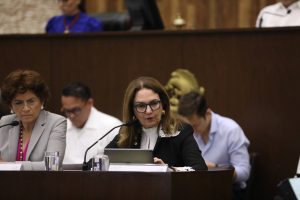 En un ejercicio directo y de transparencia, funcionarios estatales rinden cuentas del trabajo en equipo yucateco