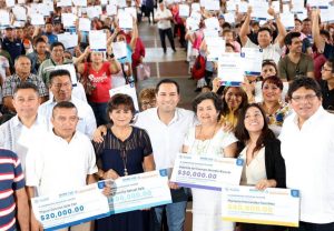 Apoyo del Gobernador Vila Dosal a los nuevos negocios se refleja en cifras positivas en Yucatán