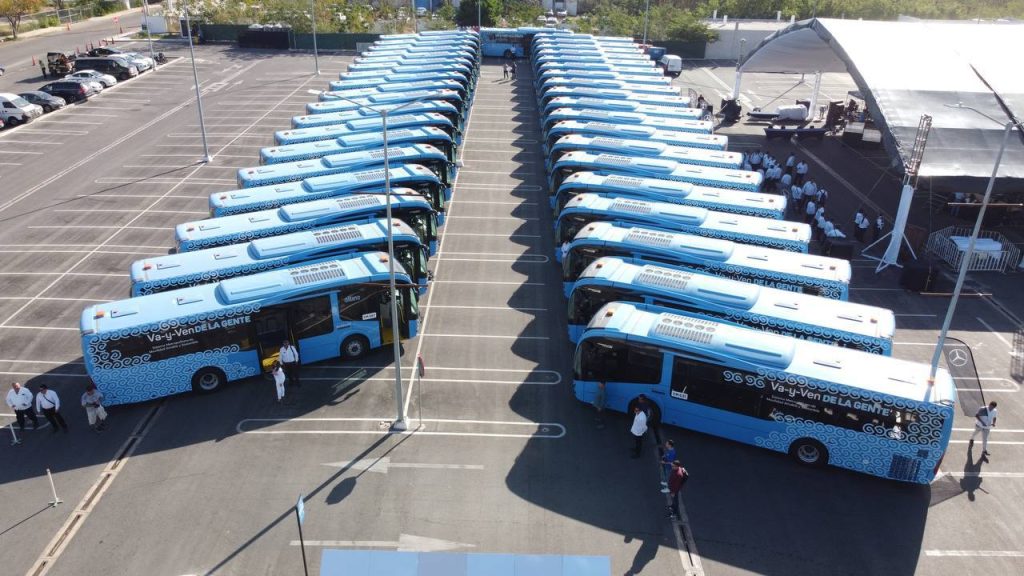 Presenta Vila Dosal la integración del Circuito Metropolitano al Sistema de transporte “Va y ven”