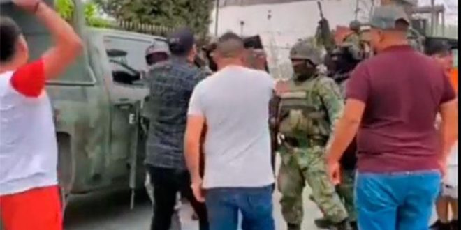 Con 30 Balazos militares mataron a jóvenes en Nuevo Laredo
