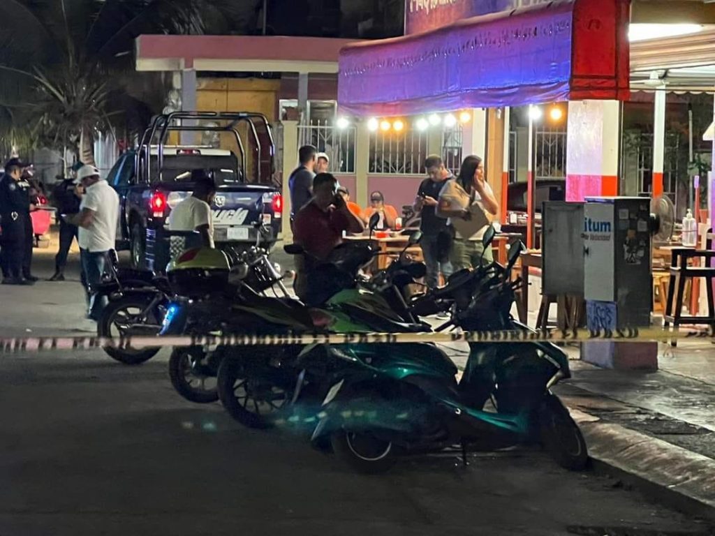 Más crímenes en Quintana Roo, atacan una taquería en Playa del Carmen