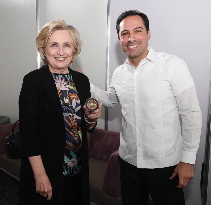 Hillary Clinton reconoce el buen trabajo del Gobernador Mauricio Vila Dosal y asegura que lo que se está haciendo en Yucatán debería mostrarse a todo el mundo