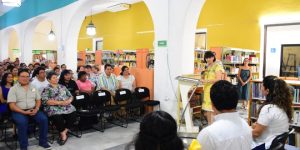 Incrementan acervos de mediadores de lectura de Yucatán