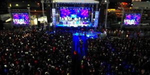 Los Ángeles Azules festejan a las mamás de Mérida