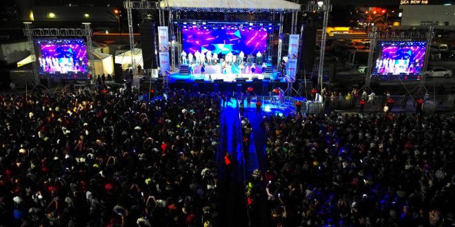 Los Ángeles Azules festejan a las mamás de Mérida