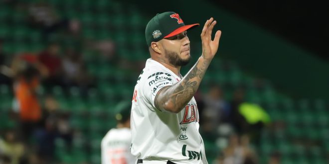 Triunfo melenudo ante Durango