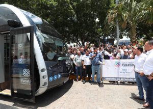 Supervisa Vila Dosal la unidad de prueba del Ie-tram